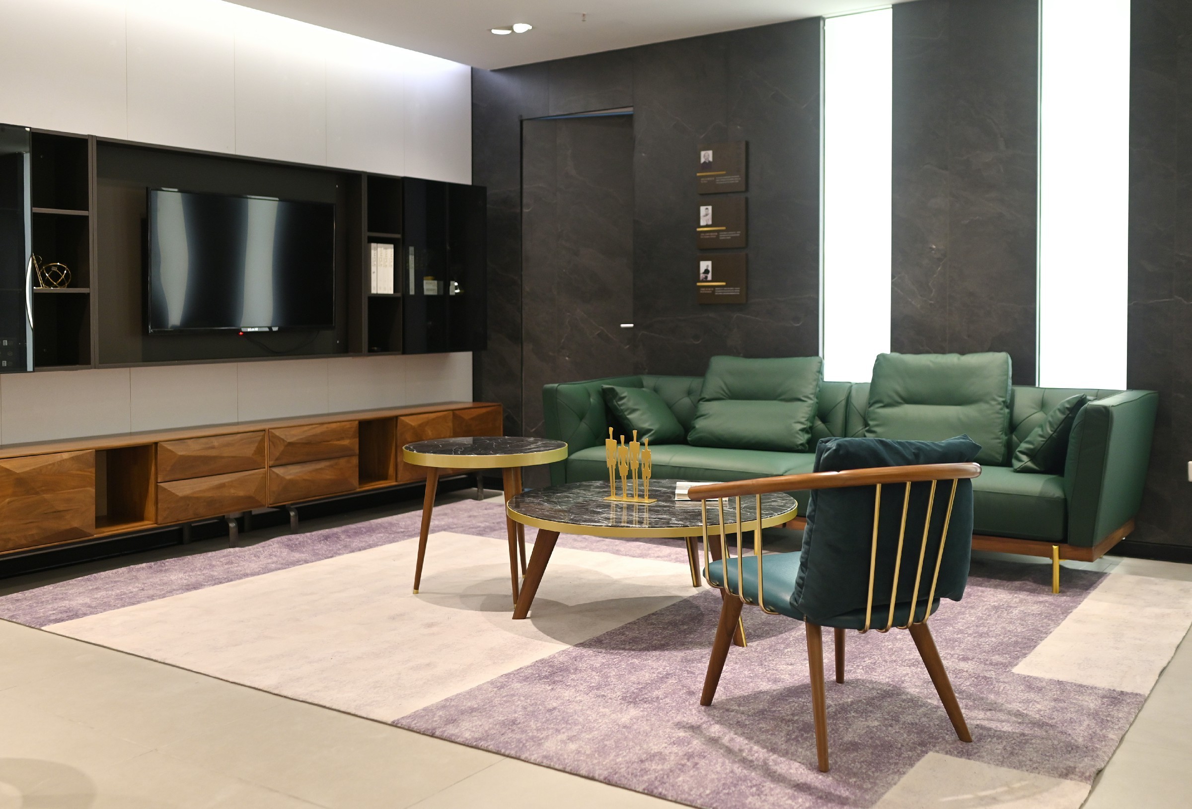 红桃影视六空二店