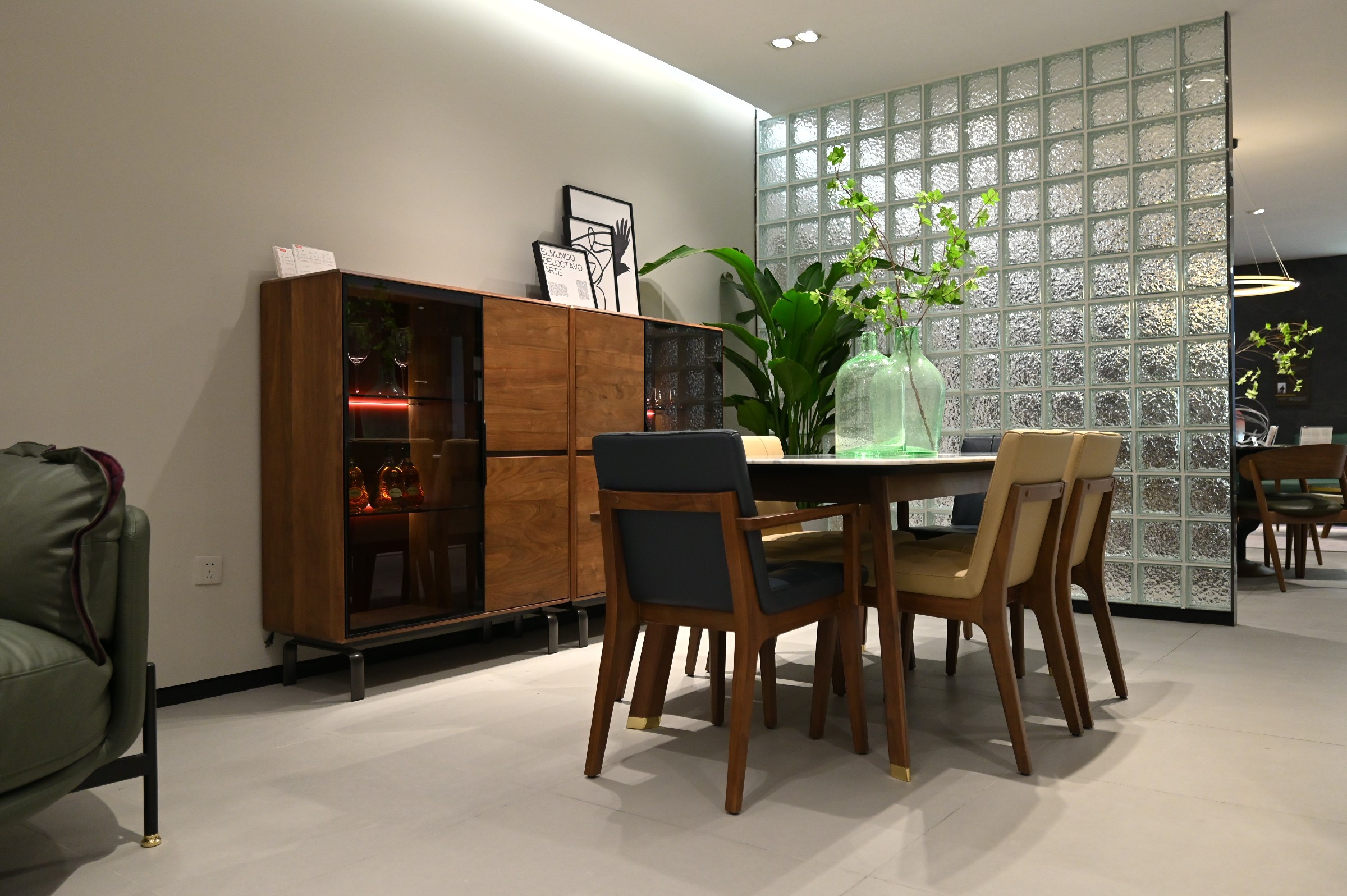 红桃影视东丽店